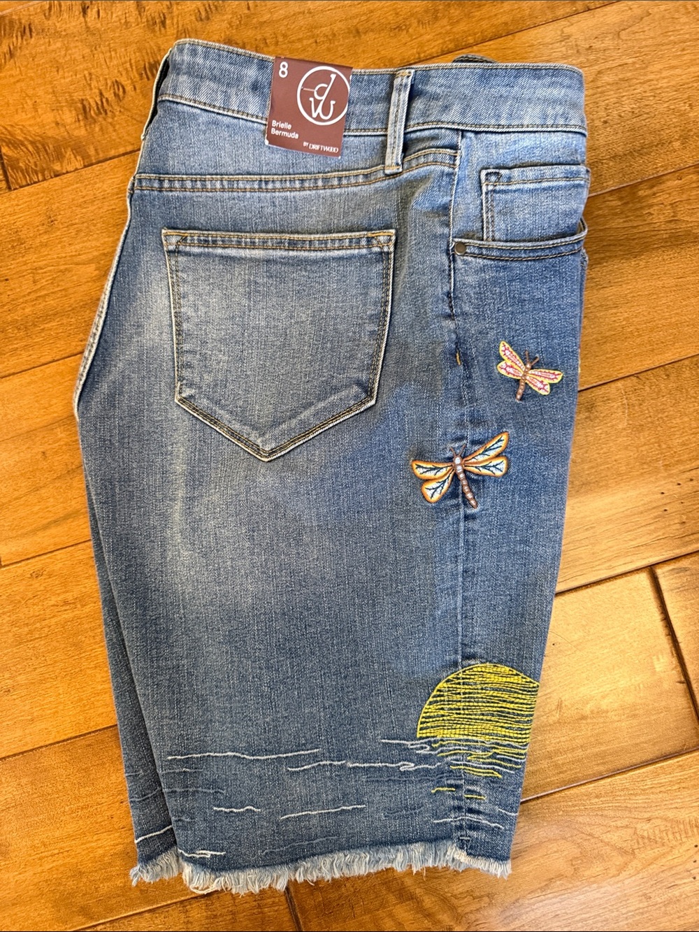 DRIFTWOOD (dw) Brielle Bermuda Embroidered Shorts - Picture 12 of 12